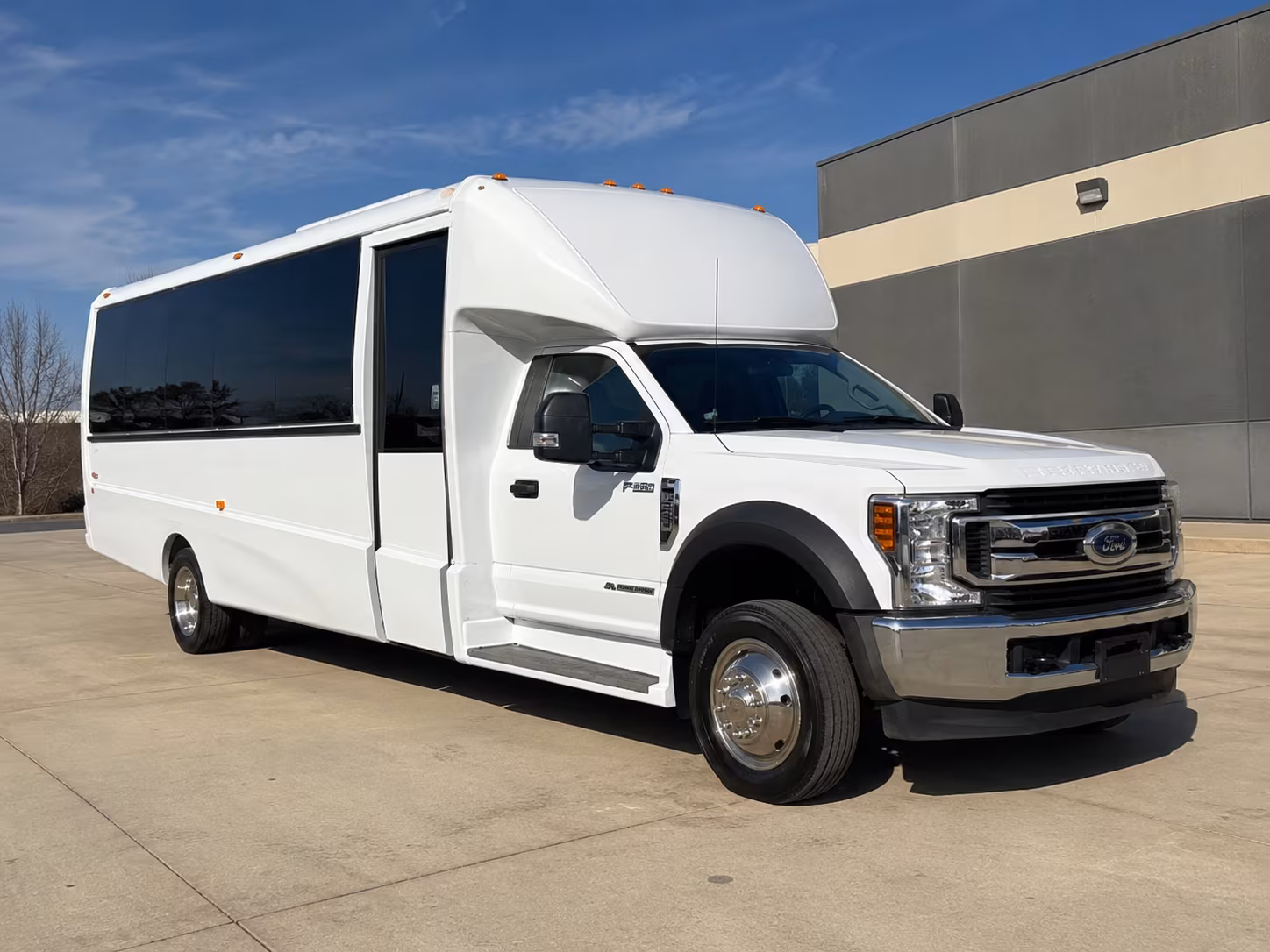 reserve transportation for your next bachelor or bachelorette party 1