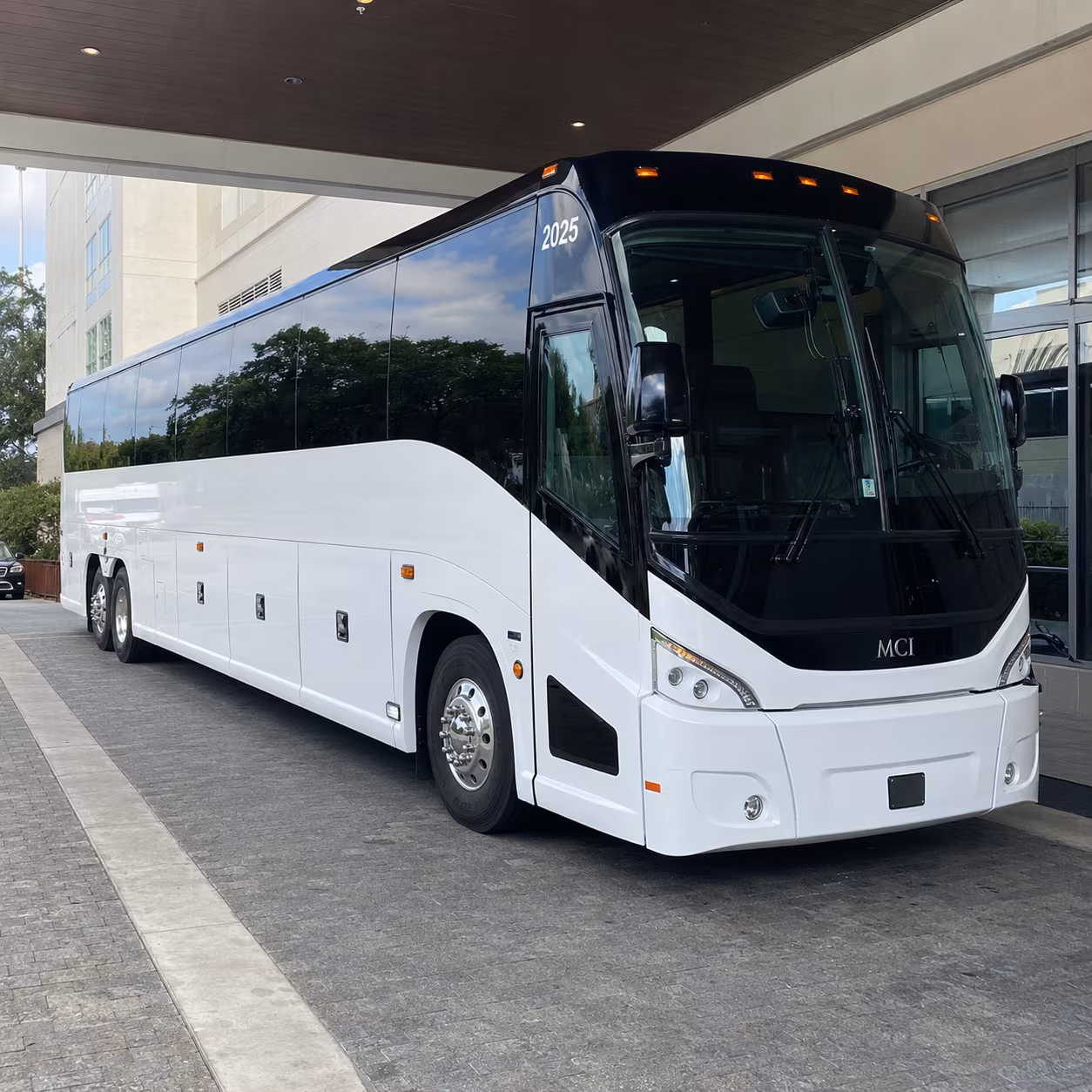 tacoma 54 passenger charter bus